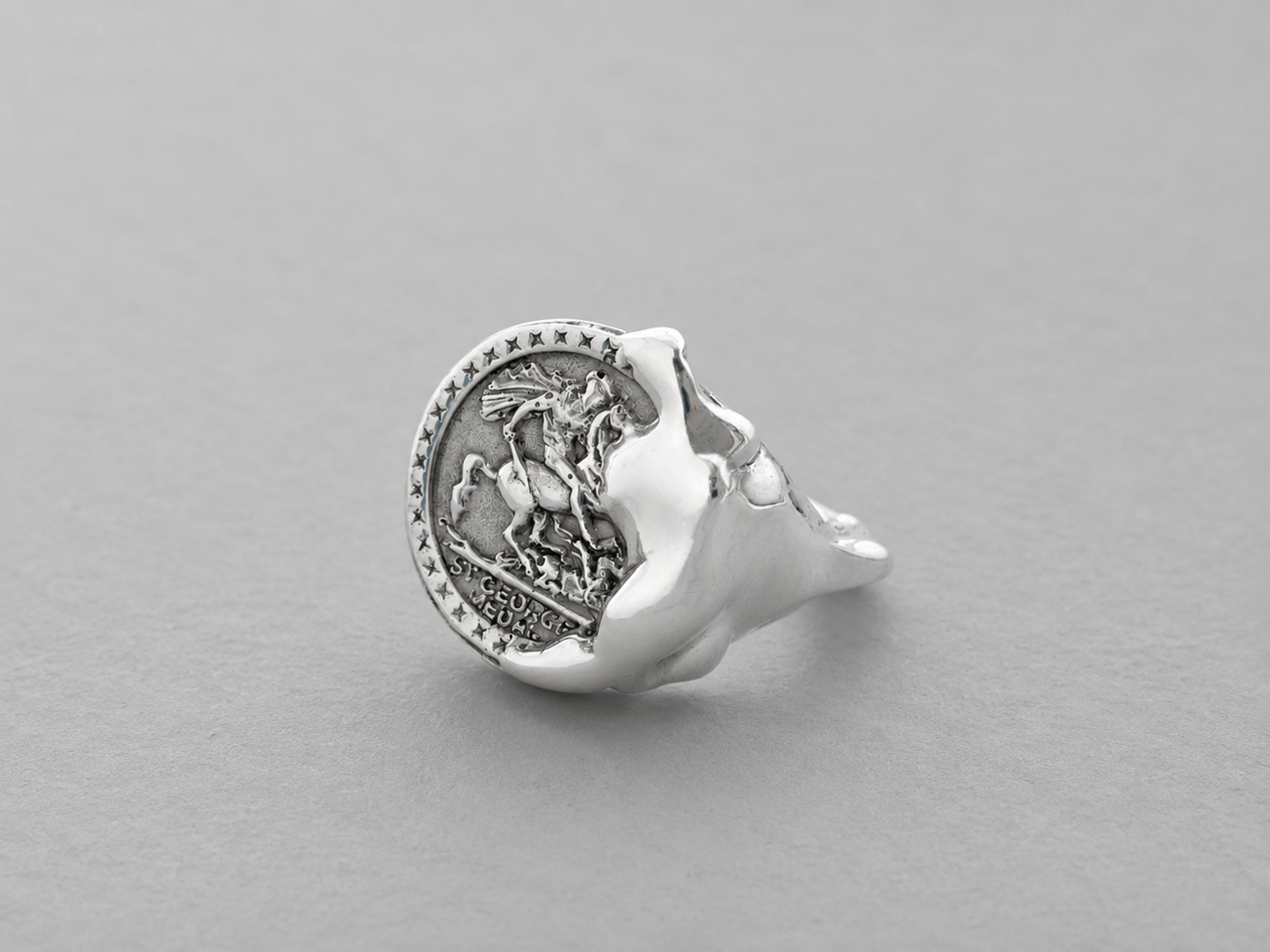 01. Dripping Sovereign Ring
