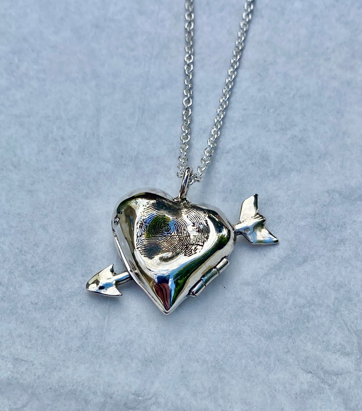 00. Heart Locket