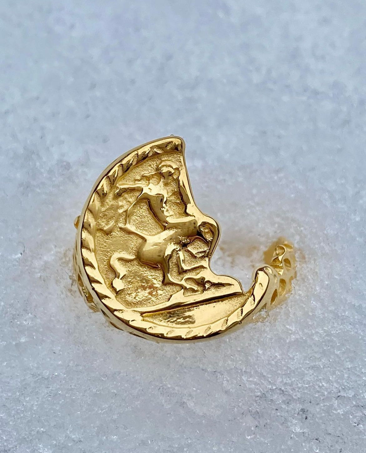 10. Smashed Sovereign Ring