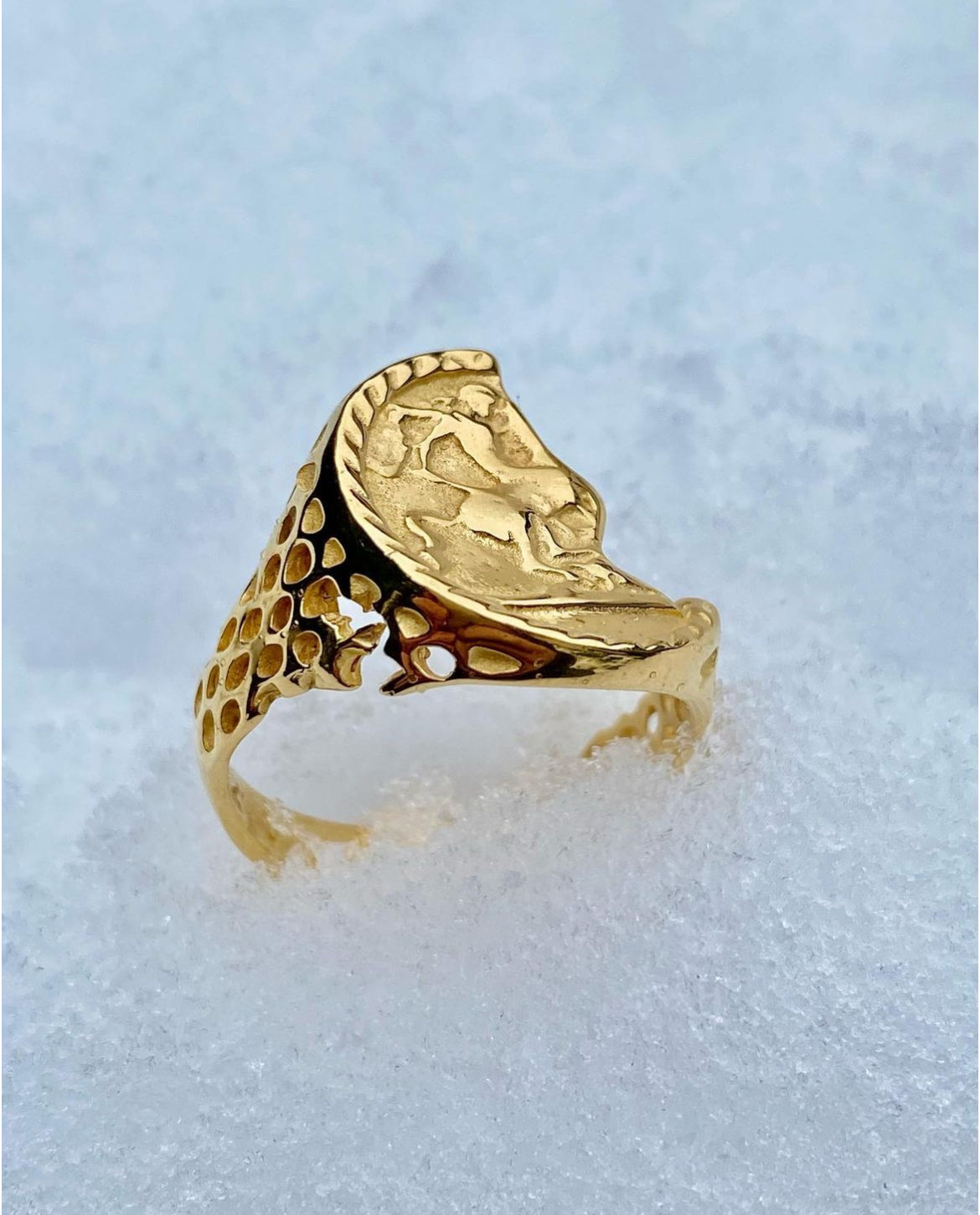 10. Smashed Sovereign Ring