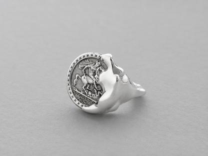 01. Dripping Sovereign Ring