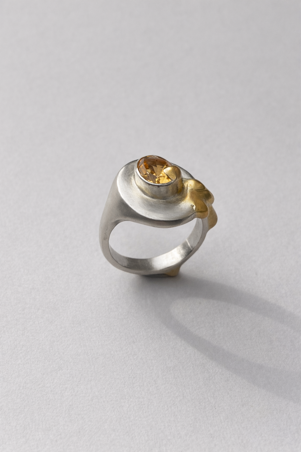 08. Golden Drop Signet