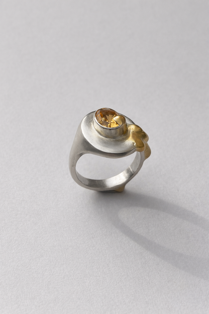 08. Golden Drop Signet